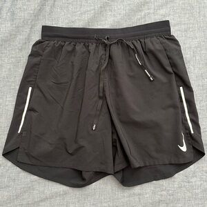 Nike Stride Men’s Dri-FIT 5” 2-in-1 Running Shorts Black